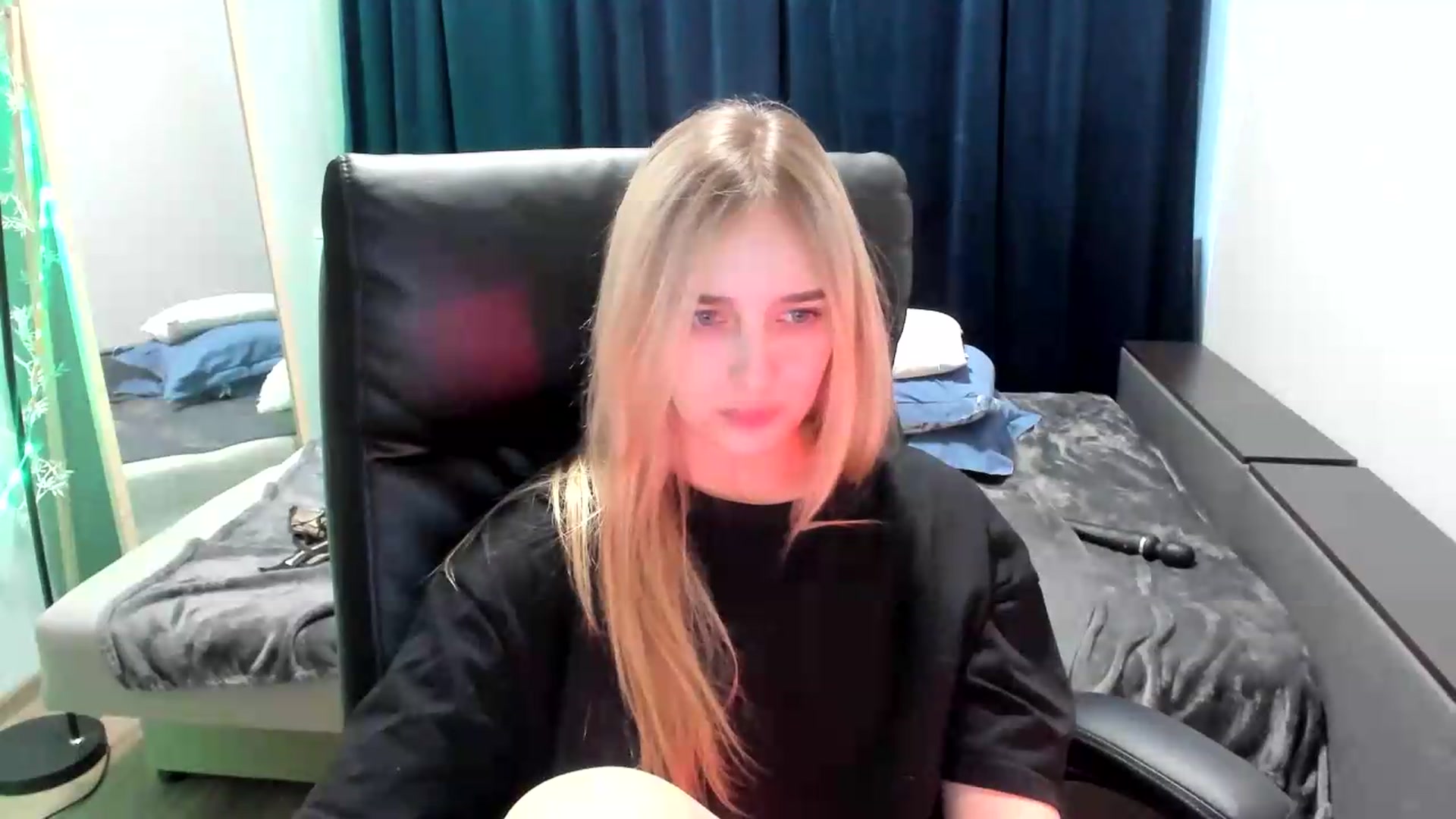 Gallery image thumbnail from TaisiaHot's myfreecams stream on, 07/27/2026, 11:56 image 19 of 20