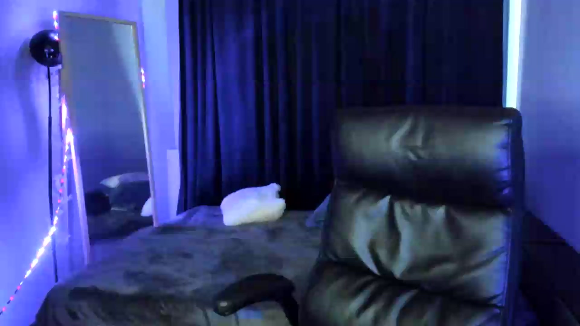 Gallery image thumbnail from TaisiaHot's myfreecams stream on, 07/28/2026, 10:11 image 20 of 20