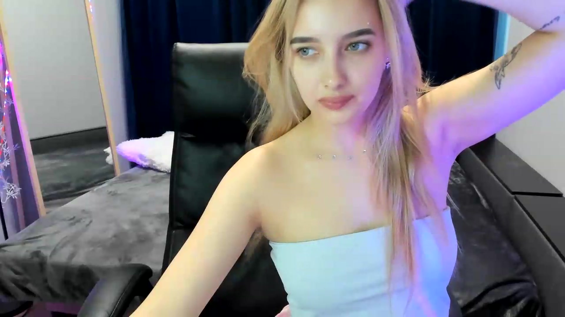 Gallery image thumbnail from TaisiaHot's myfreecams stream on, 07/29/2026, 08:45 image 20 of 20