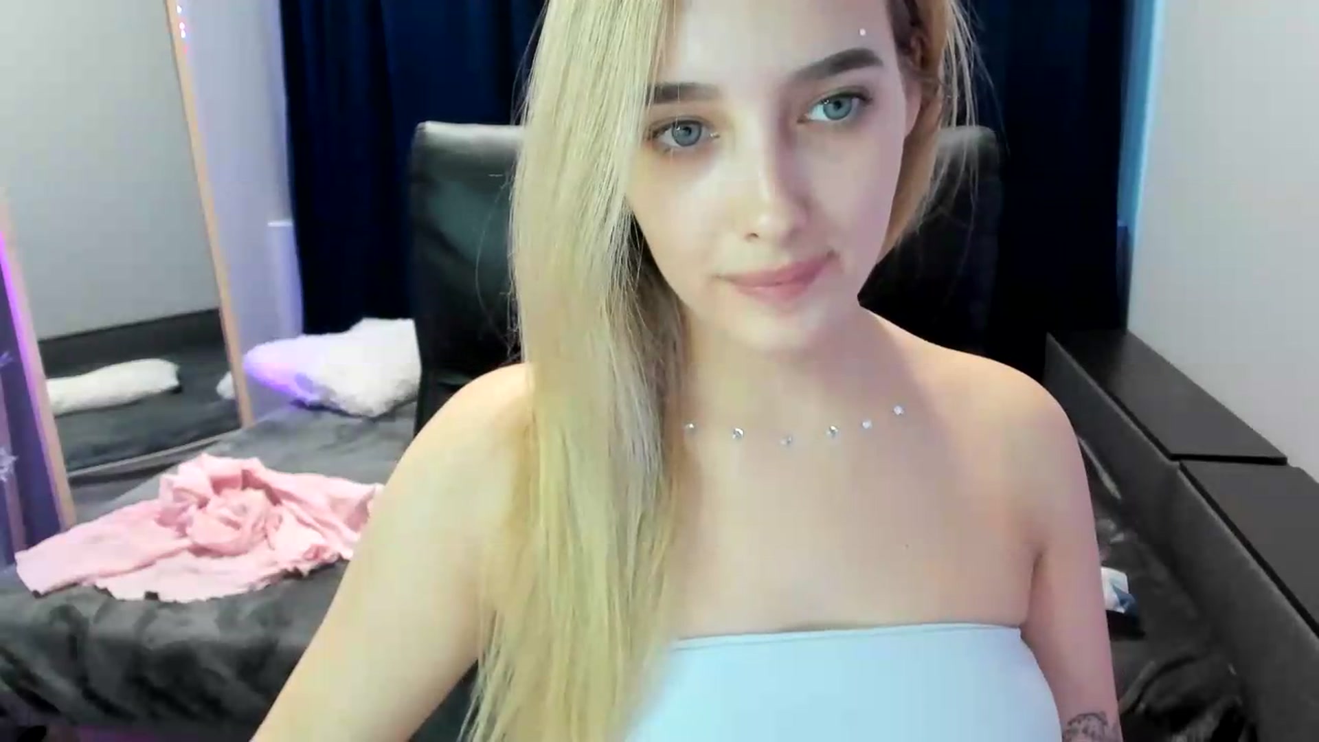 Gallery image thumbnail from TaisiaHot's myfreecams stream on, 07/29/2026, 09:50 image 4 of 20
