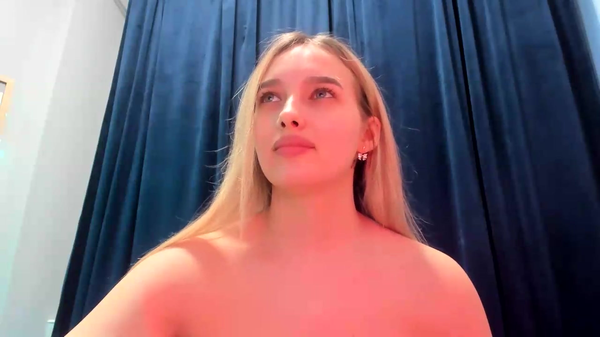 Gallery image thumbnail from TaisiaHot's myfreecams stream on, 08/01/2026, 09:33 image 18 of 20