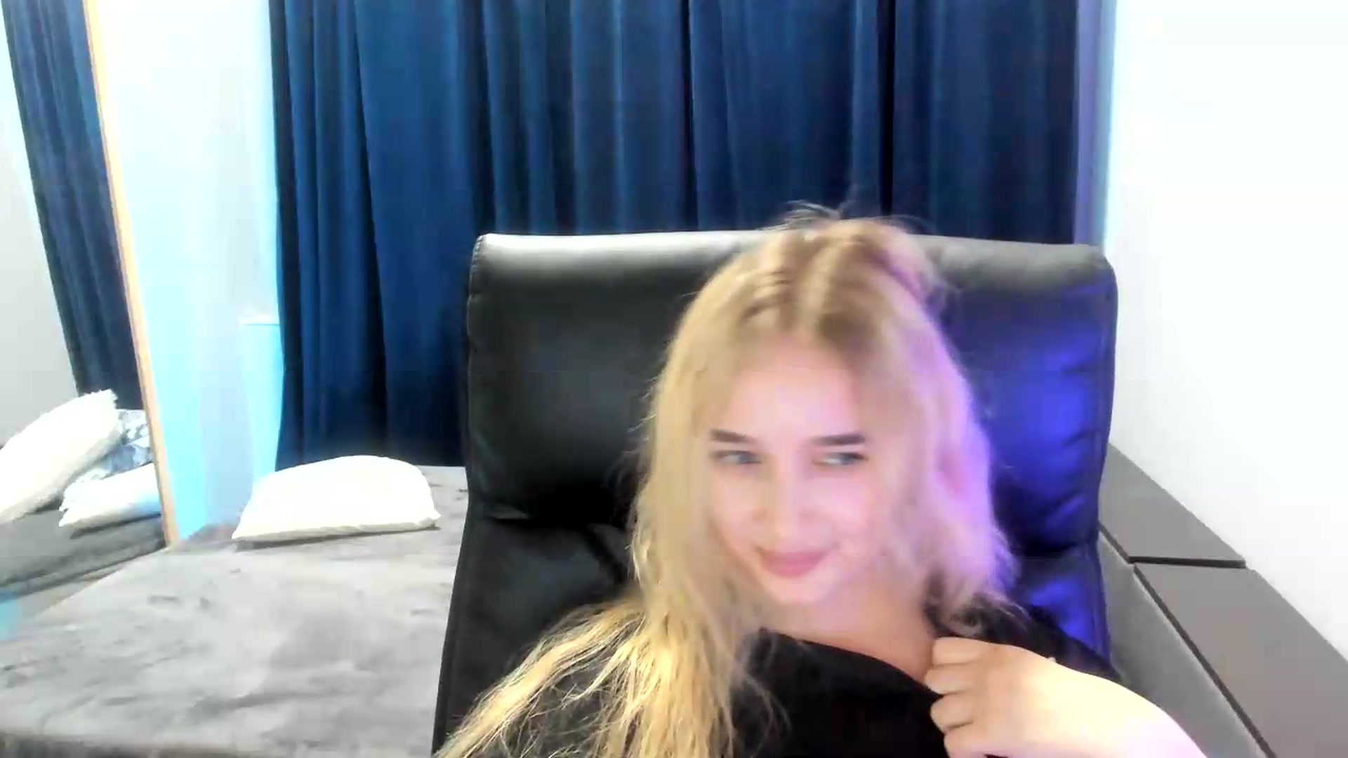 Gallery image thumbnail from TaisiaHot's myfreecams stream on, 08/04/2026, 08:39 image 12 of 20