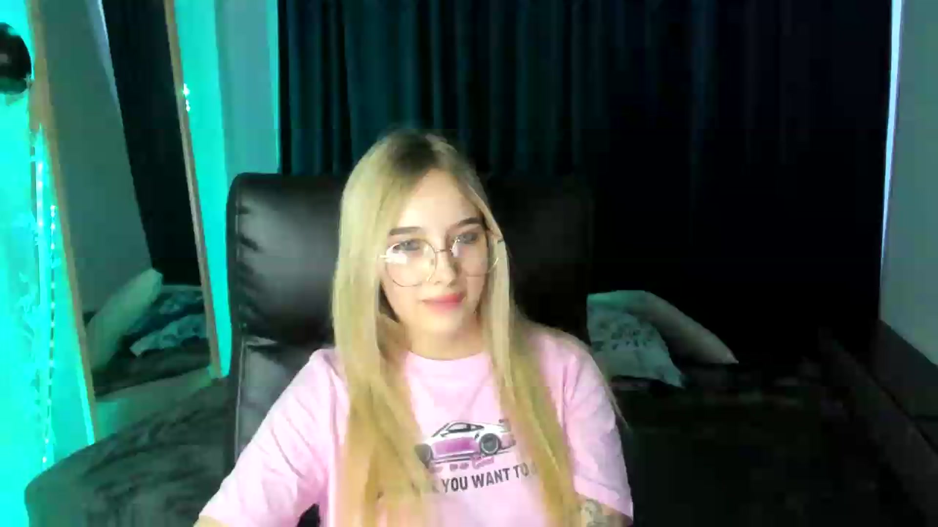 Gallery image thumbnail from TaisiaHot's myfreecams stream on, 08/06/2026, 08:58 image 1 of 20