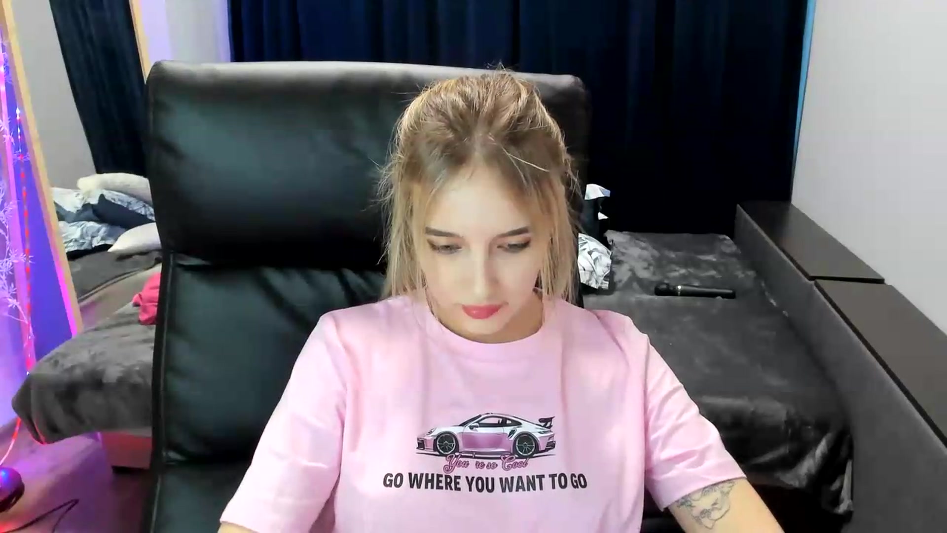 Gallery image thumbnail from TaisiaHot's myfreecams stream on, 08/06/2026, 12:00 image 12 of 20