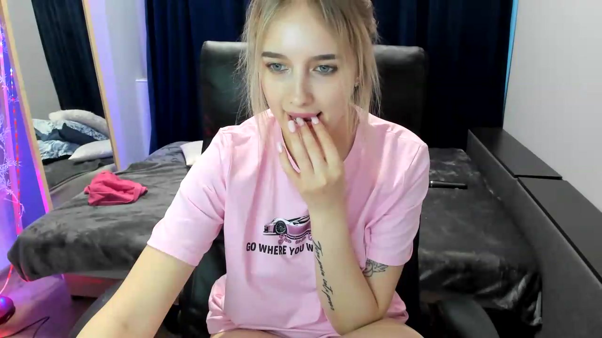 Gallery image thumbnail from TaisiaHot's myfreecams stream on, 08/06/2026, 12:00 image 15 of 20
