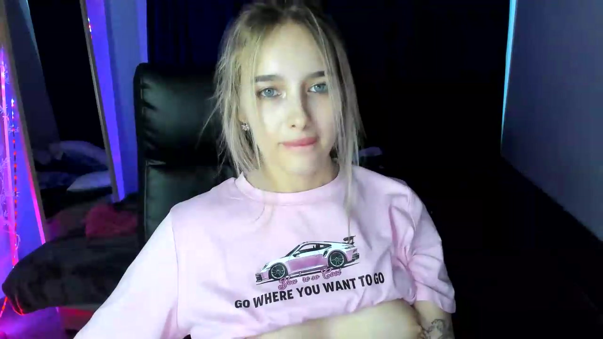 Gallery image thumbnail from TaisiaHot's myfreecams stream on, 08/06/2026, 12:00 image 17 of 20