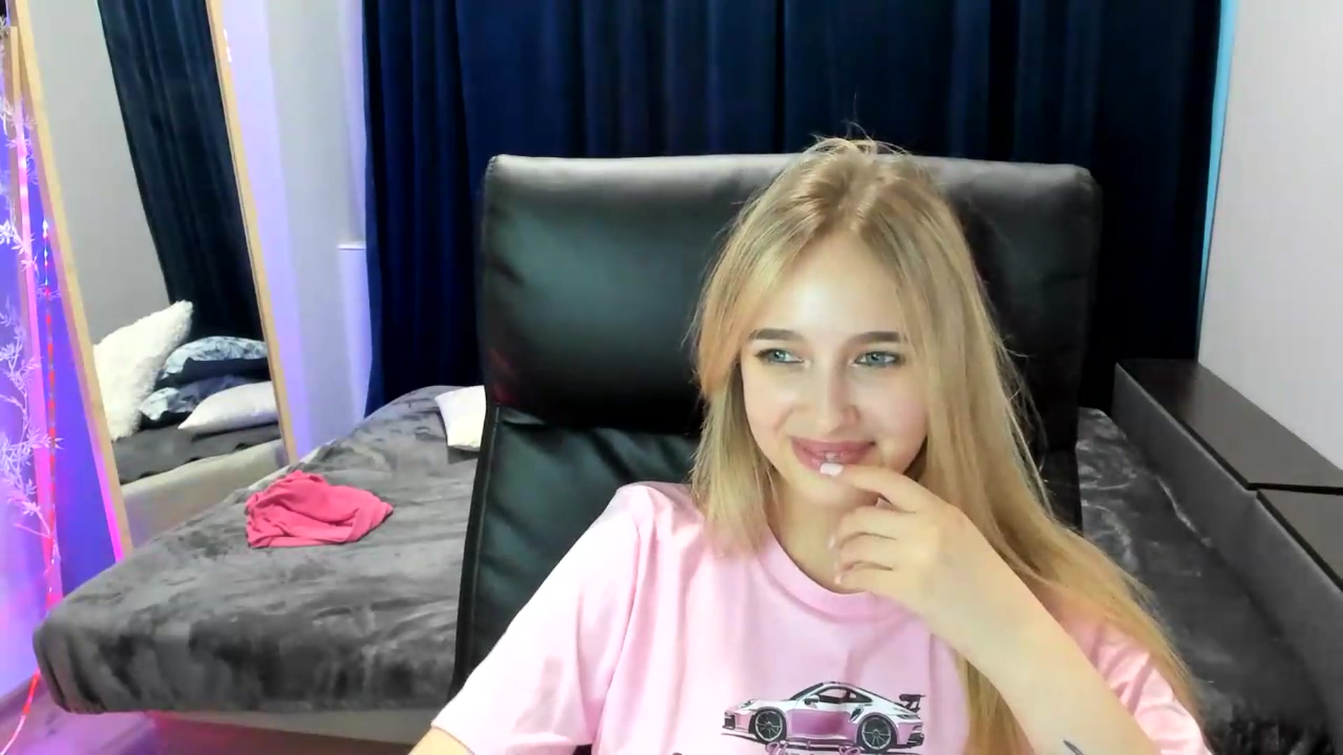Gallery image thumbnail from TaisiaHot's myfreecams stream on, 08/06/2026, 13:04 image 20 of 20