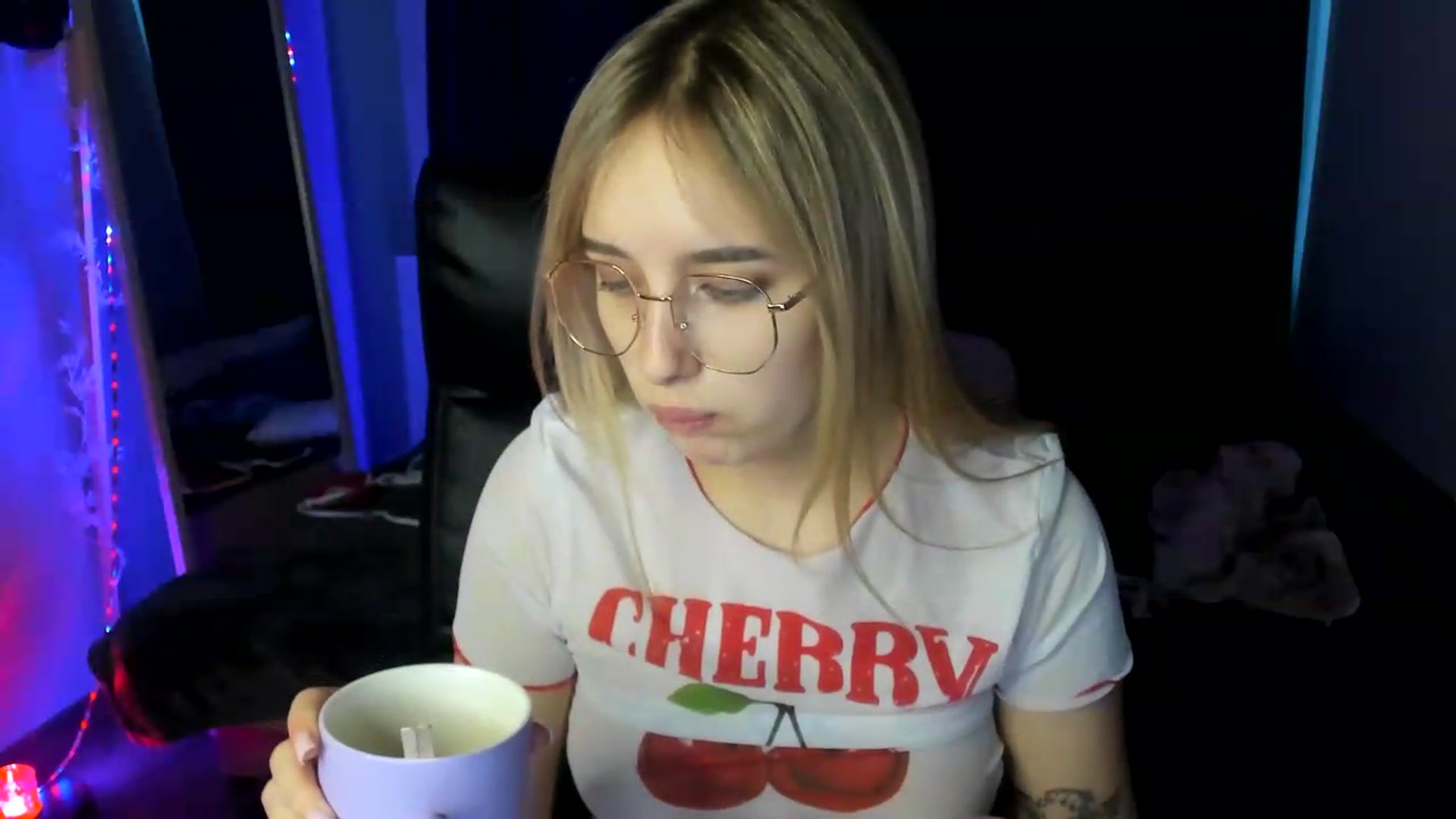 Gallery image thumbnail from TaisiaHot's myfreecams stream on, 08/07/2026, 11:34 image 2 of 20