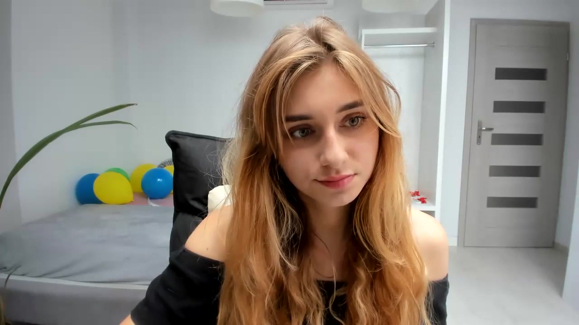 Gallery image thumbnail from Takanori_'s myfreecams stream on, 07/17/2023, 15:14 image 19 of 20