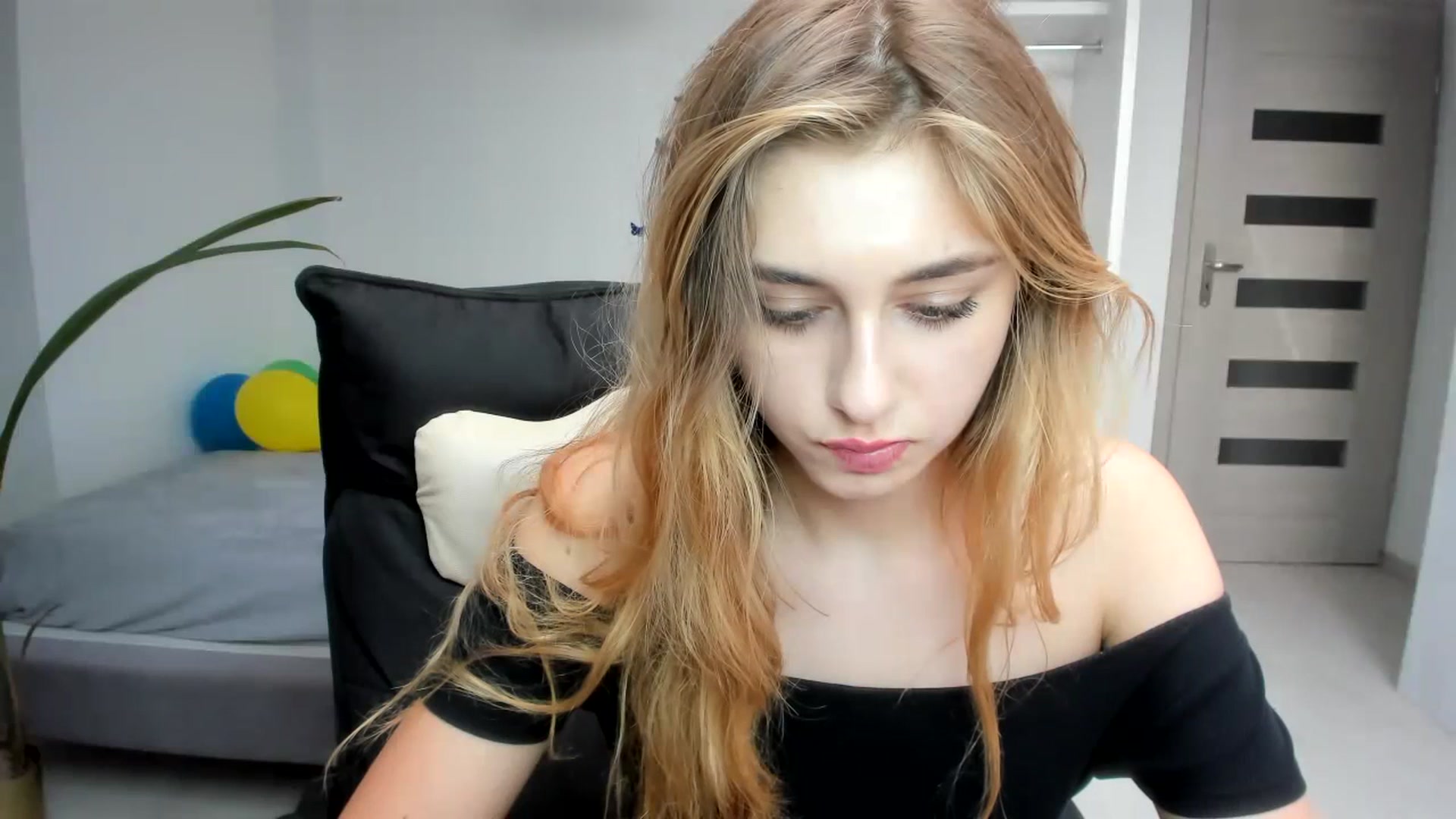 Gallery image thumbnail from Takanori_'s myfreecams stream on, 07/17/2023, 16:50 image 18 of 20