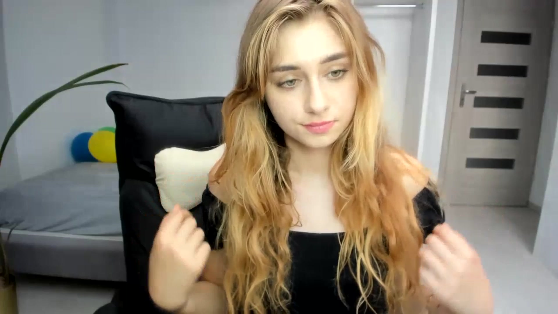 Gallery image thumbnail from Takanori_'s myfreecams stream on, 07/17/2023, 16:50 image 2 of 20
