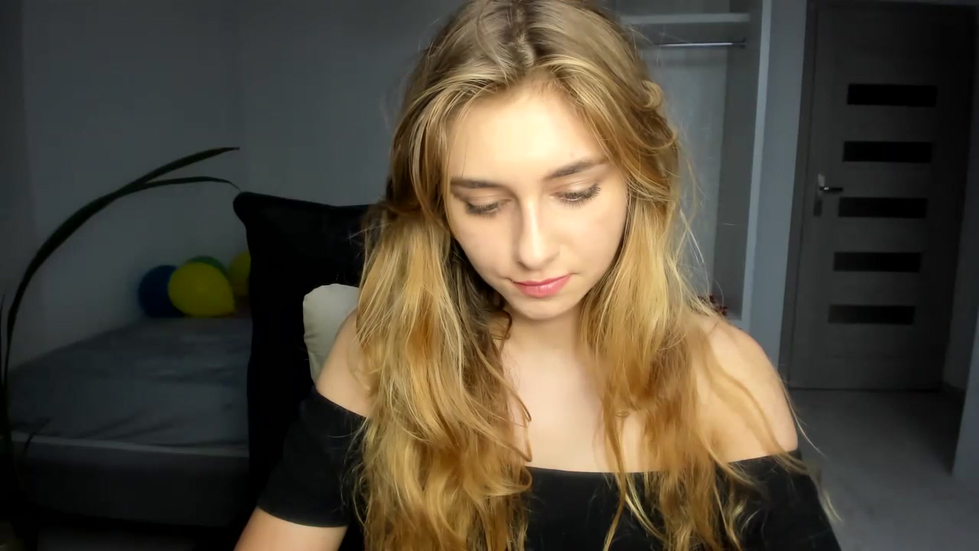 Gallery image thumbnail from Takanori_'s myfreecams stream on, 07/17/2023, 17:43 image 17 of 20
