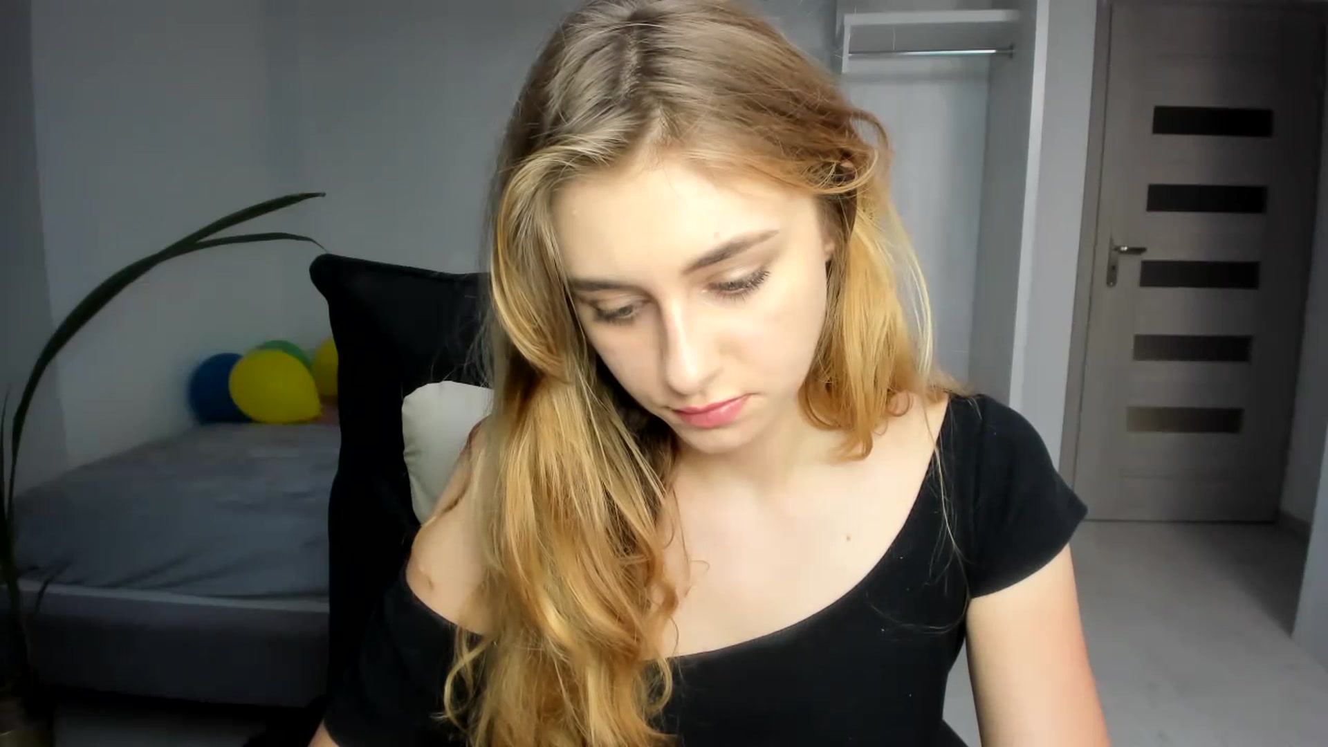 Gallery image thumbnail from Takanori_'s myfreecams stream on, 07/17/2023, 17:43 image 4 of 20