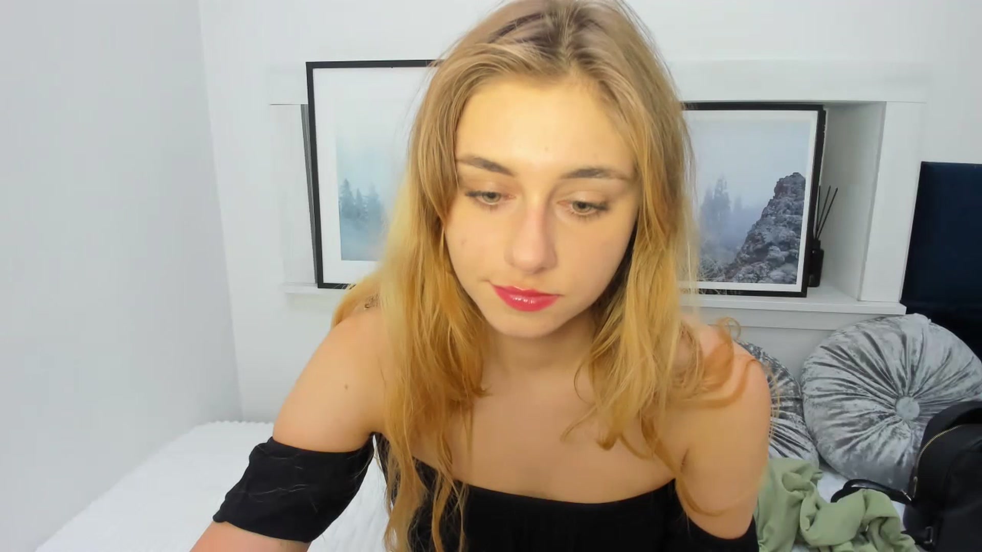 Gallery image thumbnail from Takanori_'s myfreecams stream on, 07/18/2023, 17:32 image 12 of 20