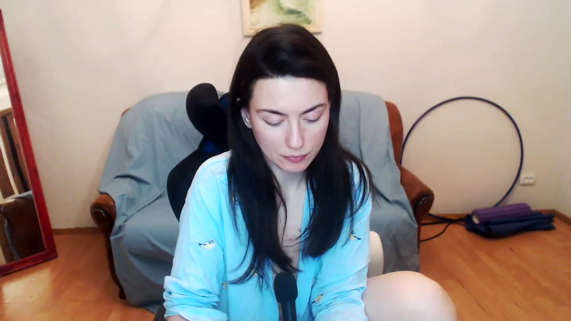 Gallery image thumbnail from Takemecloser's myfreecams stream on, 05/22/2023, 08:47 image 9 of 20