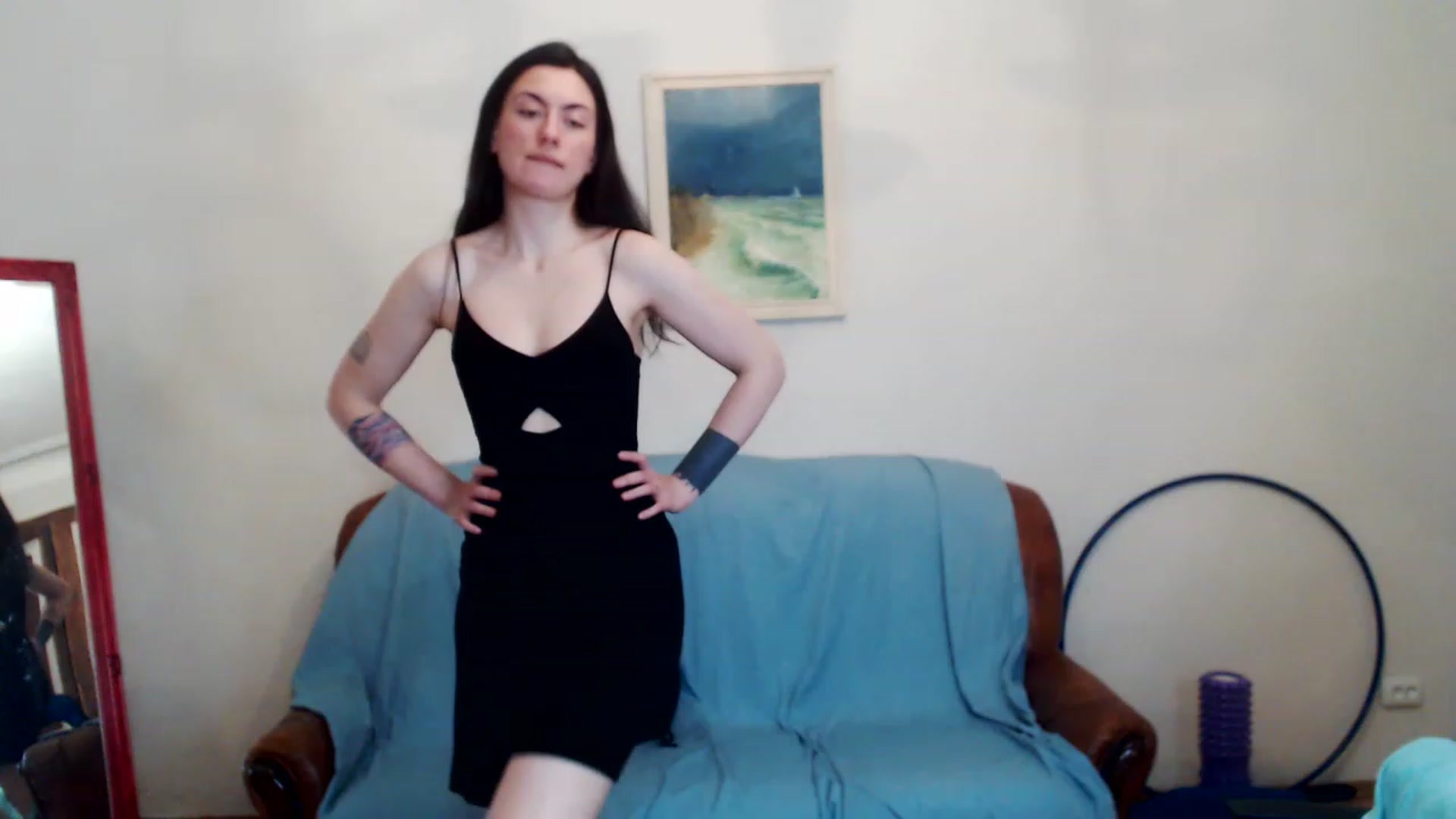 Gallery image thumbnail from Takemecloser's myfreecams stream on, 05/24/2023, 24:01 image 3 of 20