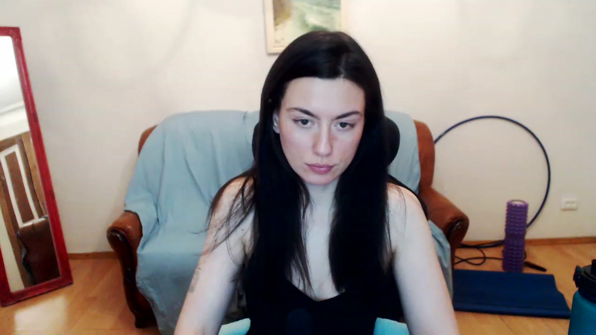 Gallery image thumbnail from Takemecloser's myfreecams stream on, 05/24/2023, 01:02 image 13 of 20