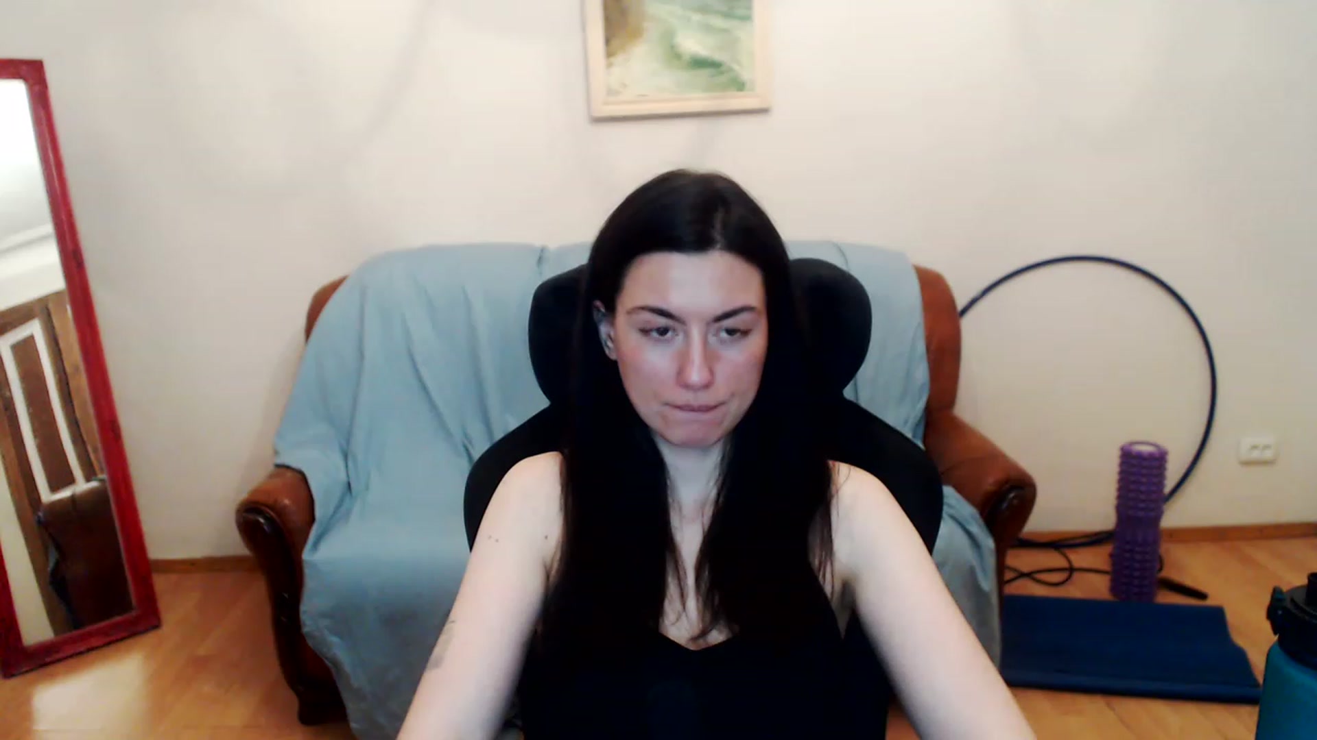 Gallery image thumbnail from Takemecloser's myfreecams stream on, 05/24/2023, 01:02 image 19 of 20