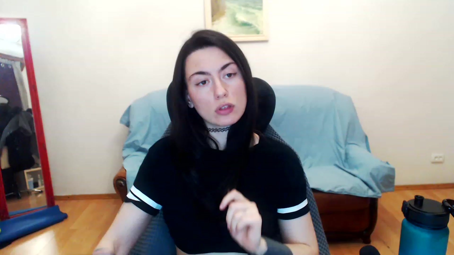 Gallery image thumbnail from Takemecloser's myfreecams stream on, 06/04/2023, 22:03 image 11 of 20