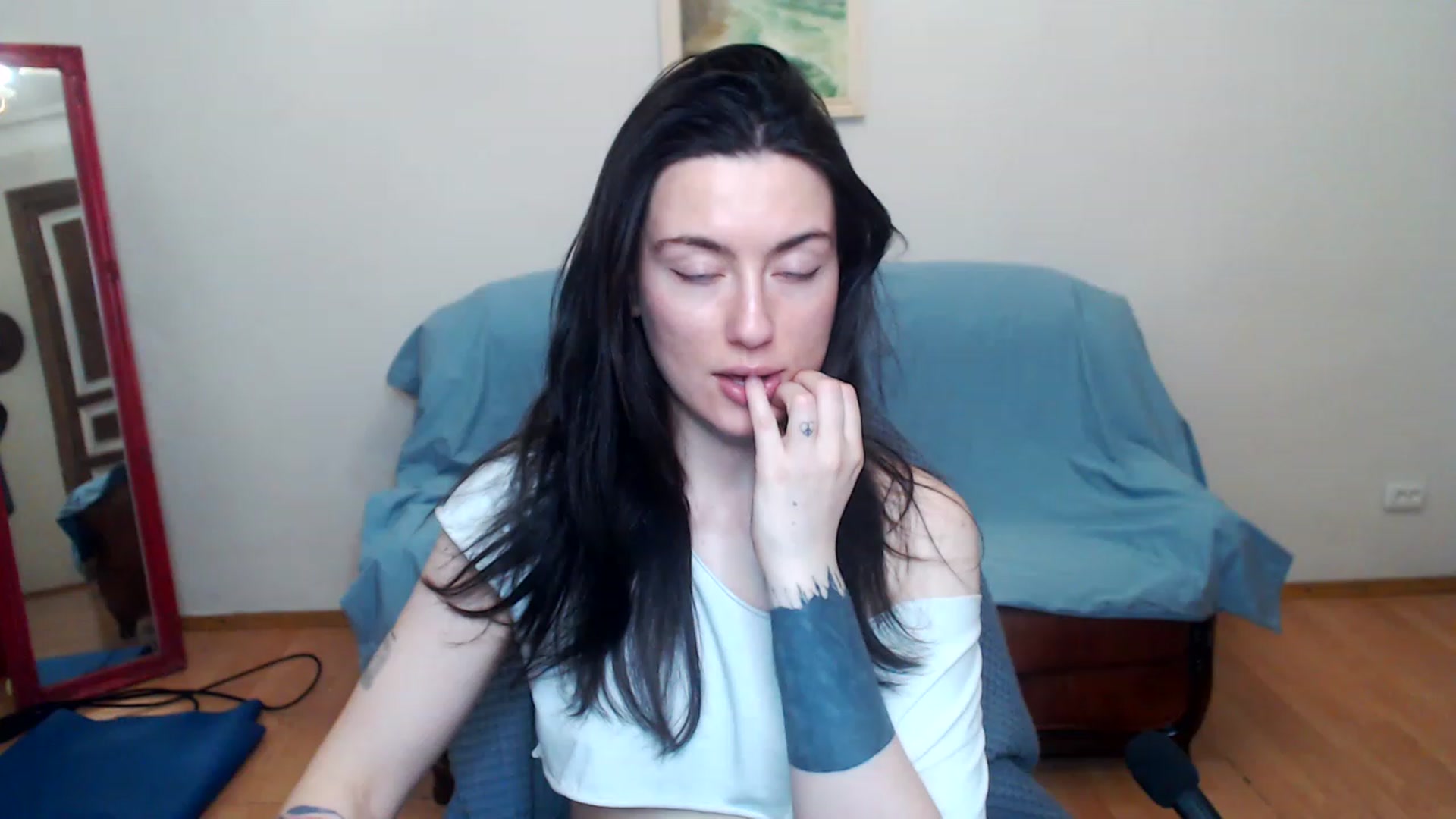Gallery image thumbnail from Takemecloser's myfreecams stream on, 06/05/2023, 23:10 image 15 of 20