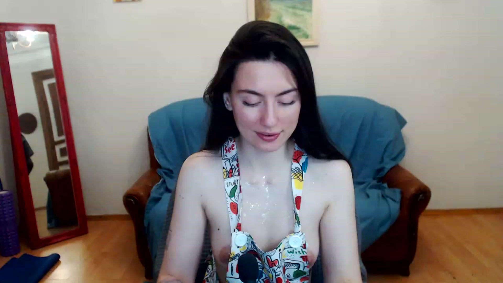 Gallery image thumbnail from Takemecloser's myfreecams stream on, 06/15/2023, 08:38 image 7 of 20