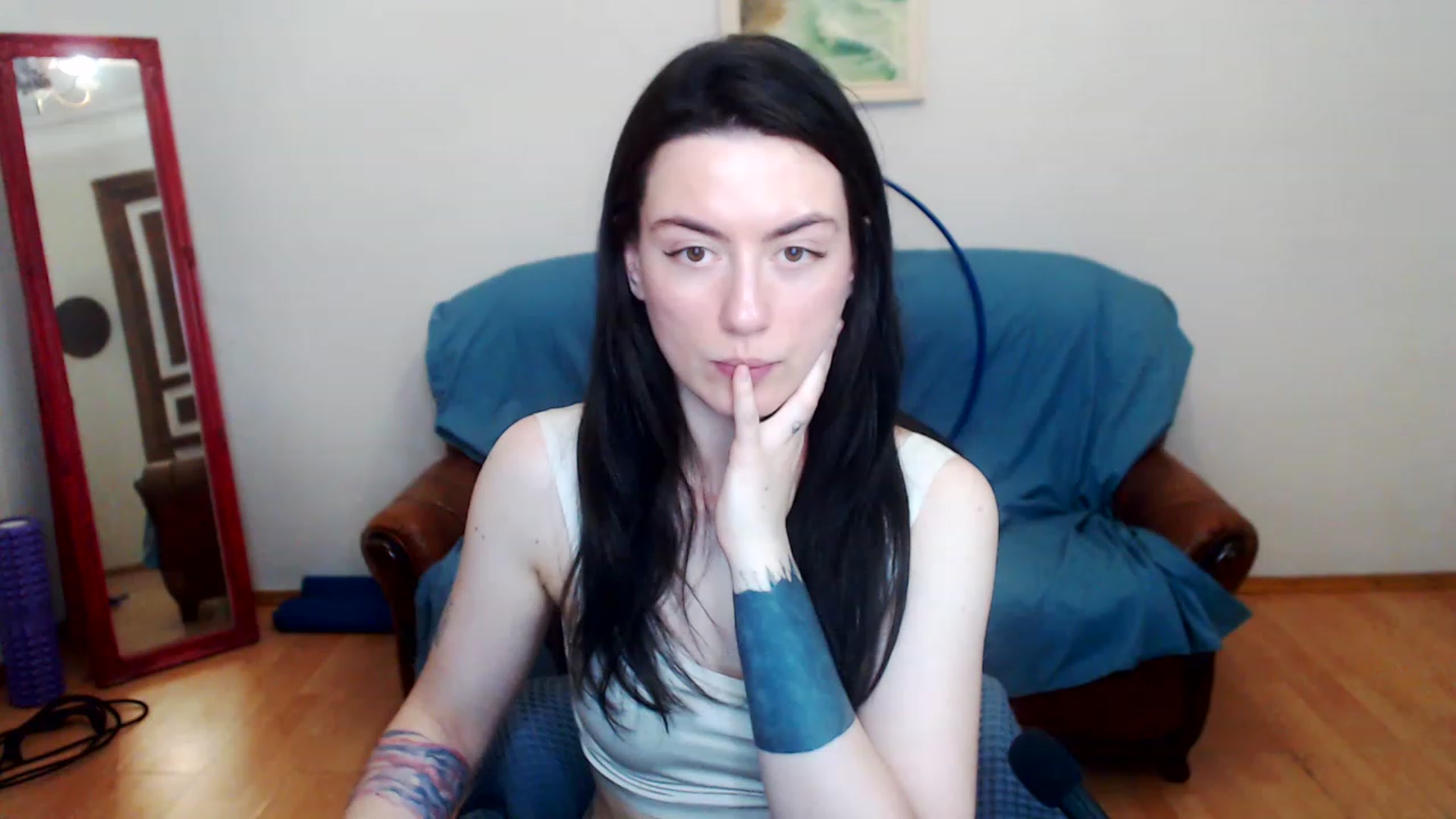 Gallery image thumbnail from Takemecloser's myfreecams stream on, 06/21/2023, 07:56 image 7 of 20