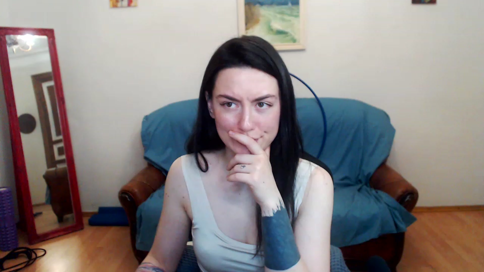 Gallery image thumbnail from Takemecloser's myfreecams stream on, 06/21/2023, 07:56 image 17 of 20