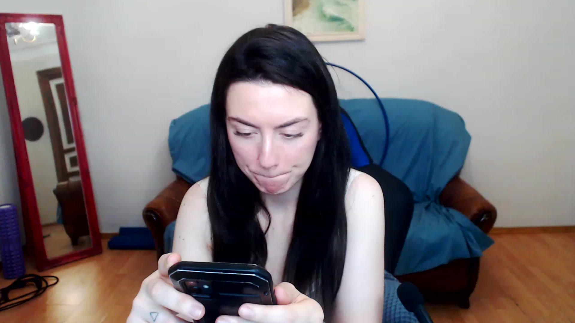 Gallery image thumbnail from Takemecloser's myfreecams stream on, 06/21/2023, 07:56 image 8 of 20