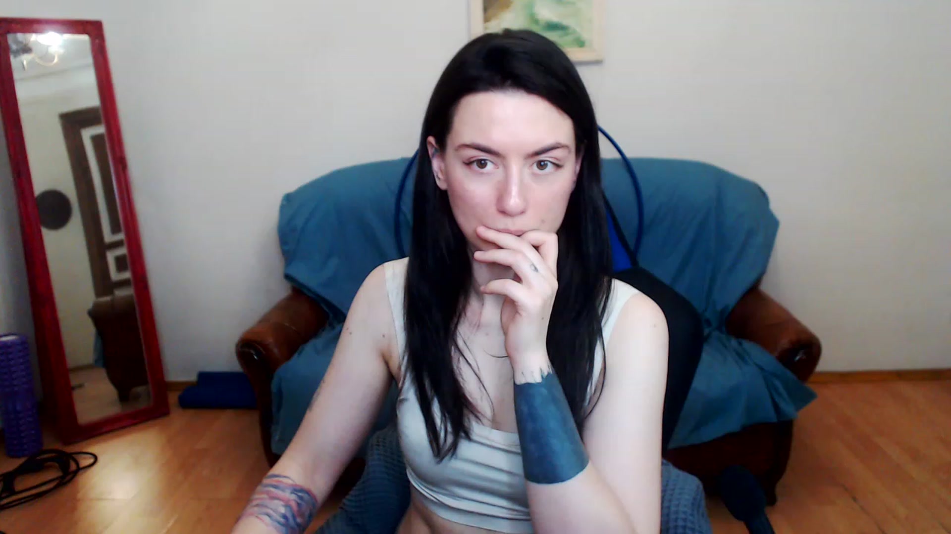 Gallery image thumbnail from Takemecloser's myfreecams stream on, 06/21/2023, 07:56 image 11 of 20