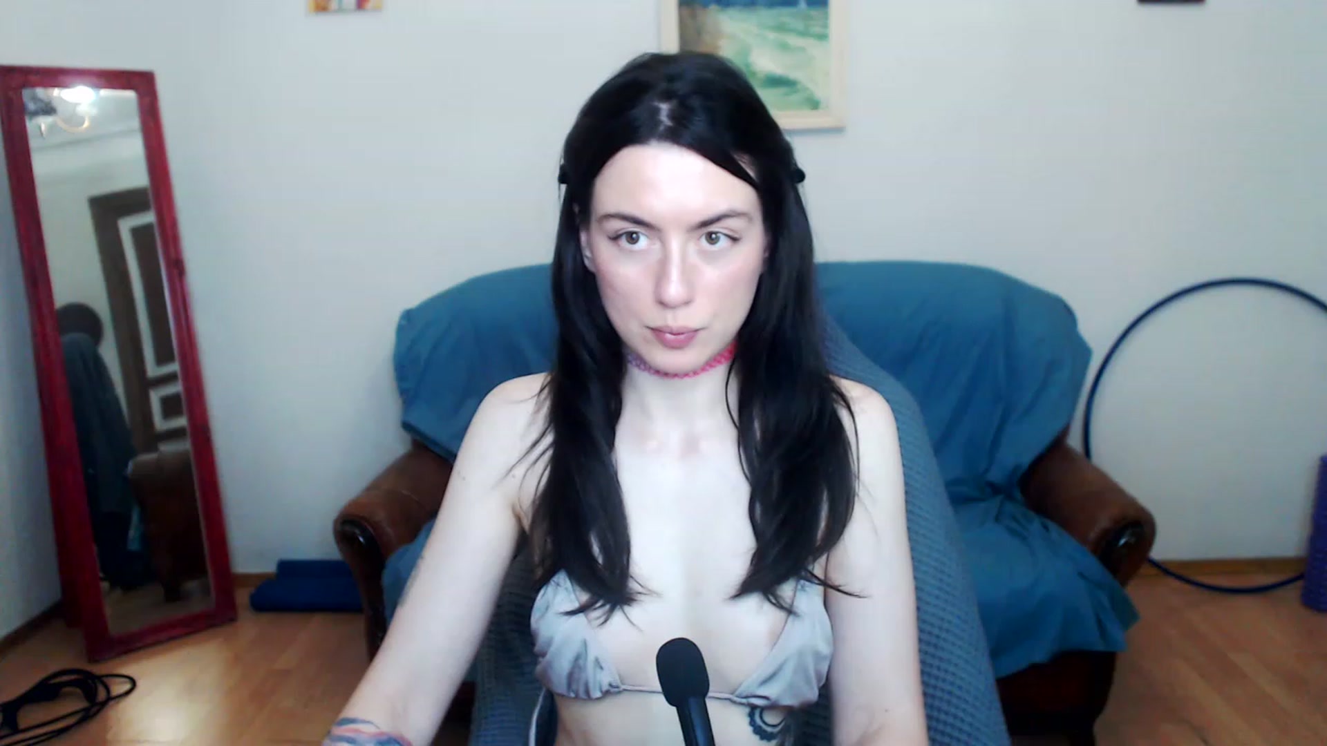 Gallery image thumbnail from Takemecloser's myfreecams stream on, 06/21/2023, 19:41 image 13 of 20