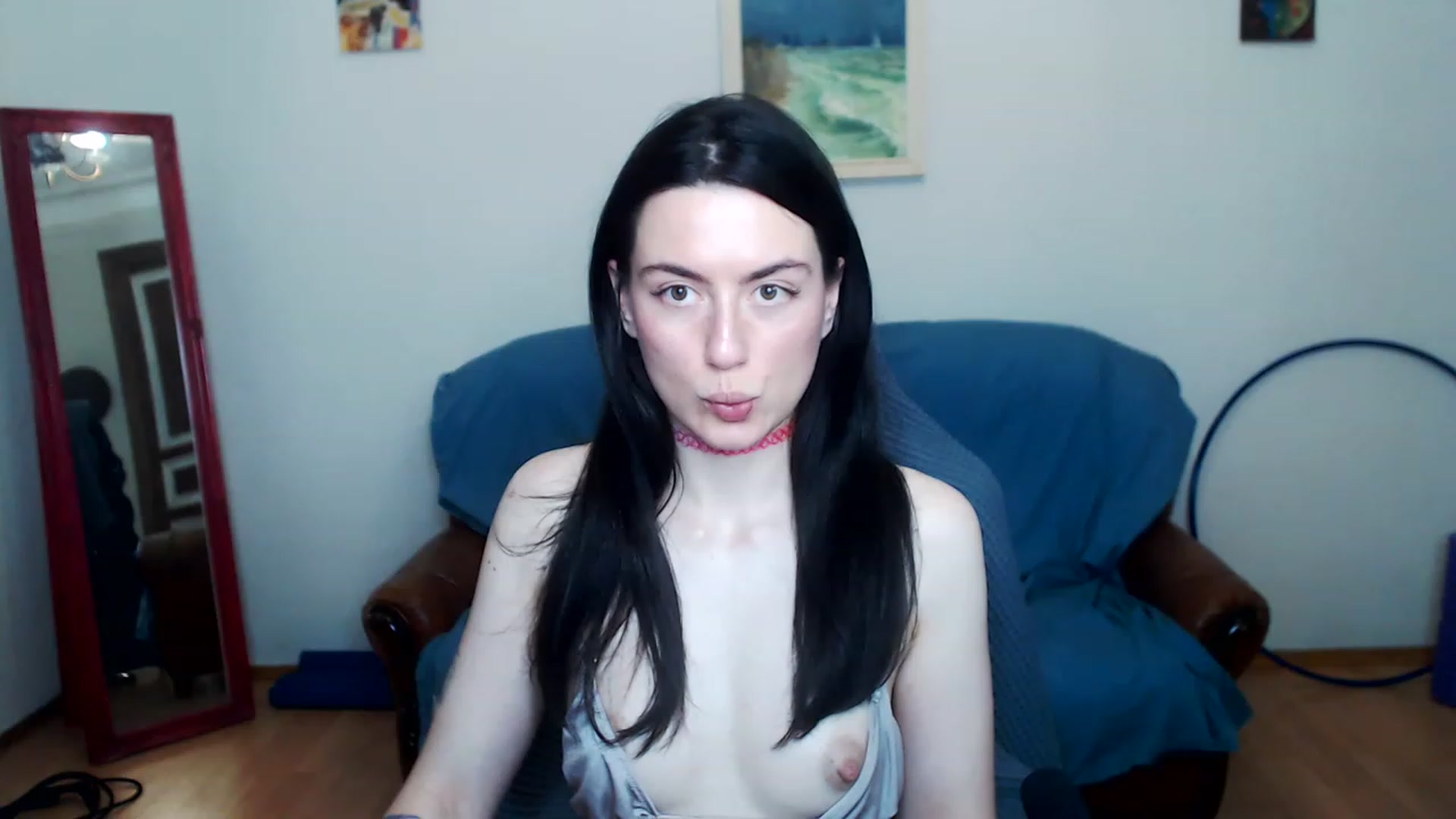 Gallery image thumbnail from Takemecloser's myfreecams stream on, 06/21/2023, 20:21 image 10 of 20
