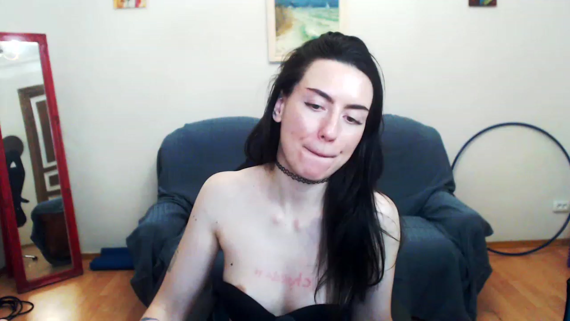 Gallery image thumbnail from Takemecloser's myfreecams stream on, 06/26/2023, 07:08 image 10 of 20