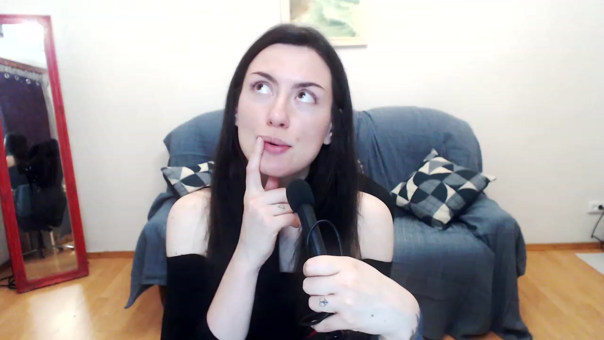 Gallery image thumbnail from Takemecloser's myfreecams stream on, 07/05/2023, 04:23 image 12 of 20