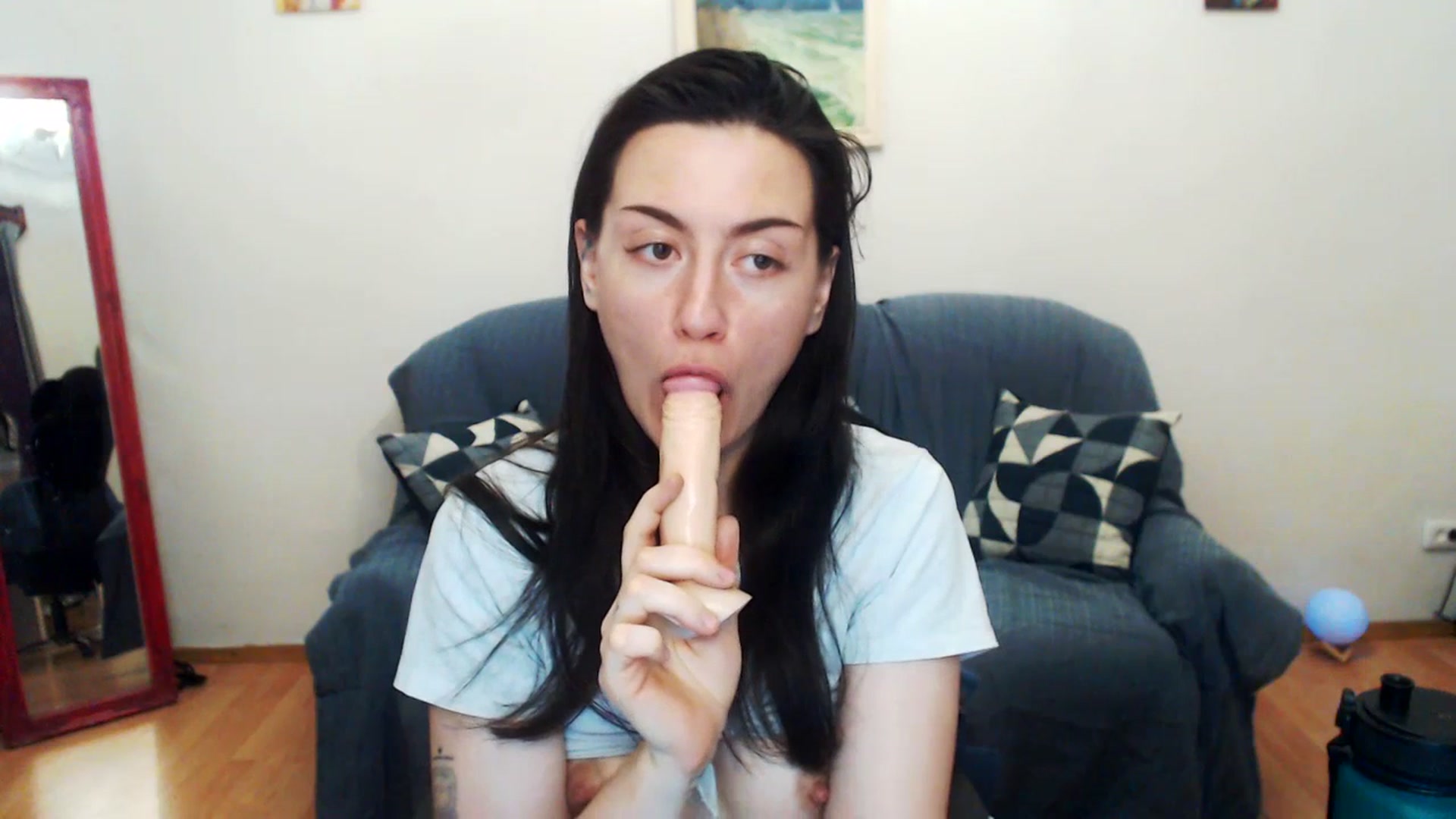 Gallery image thumbnail from Takemecloser's myfreecams stream on, 07/12/2023, 01:05 image 7 of 20