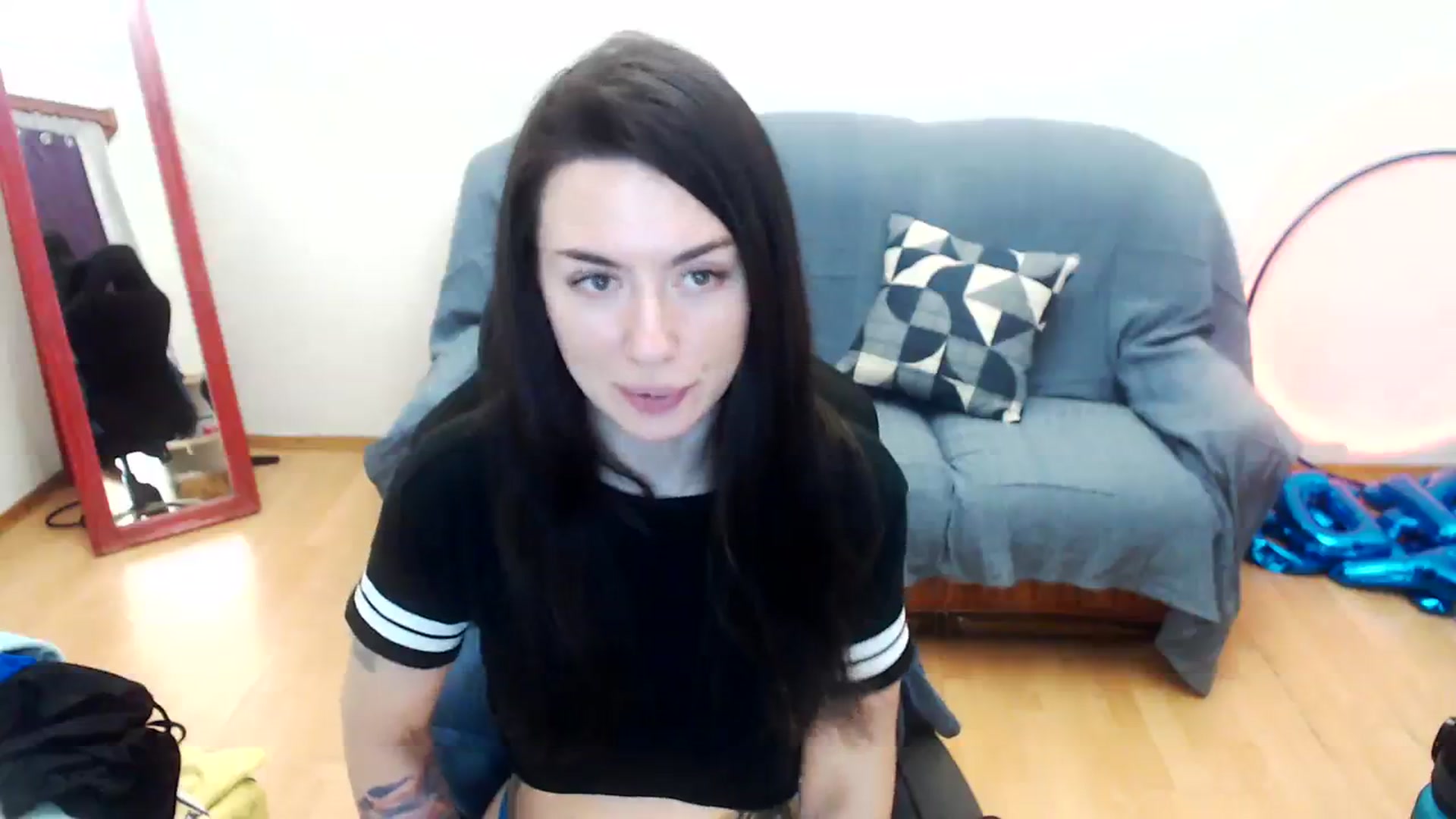 Gallery image thumbnail from Takemecloser's myfreecams stream on, 08/10/2023, 11:13 image 12 of 20