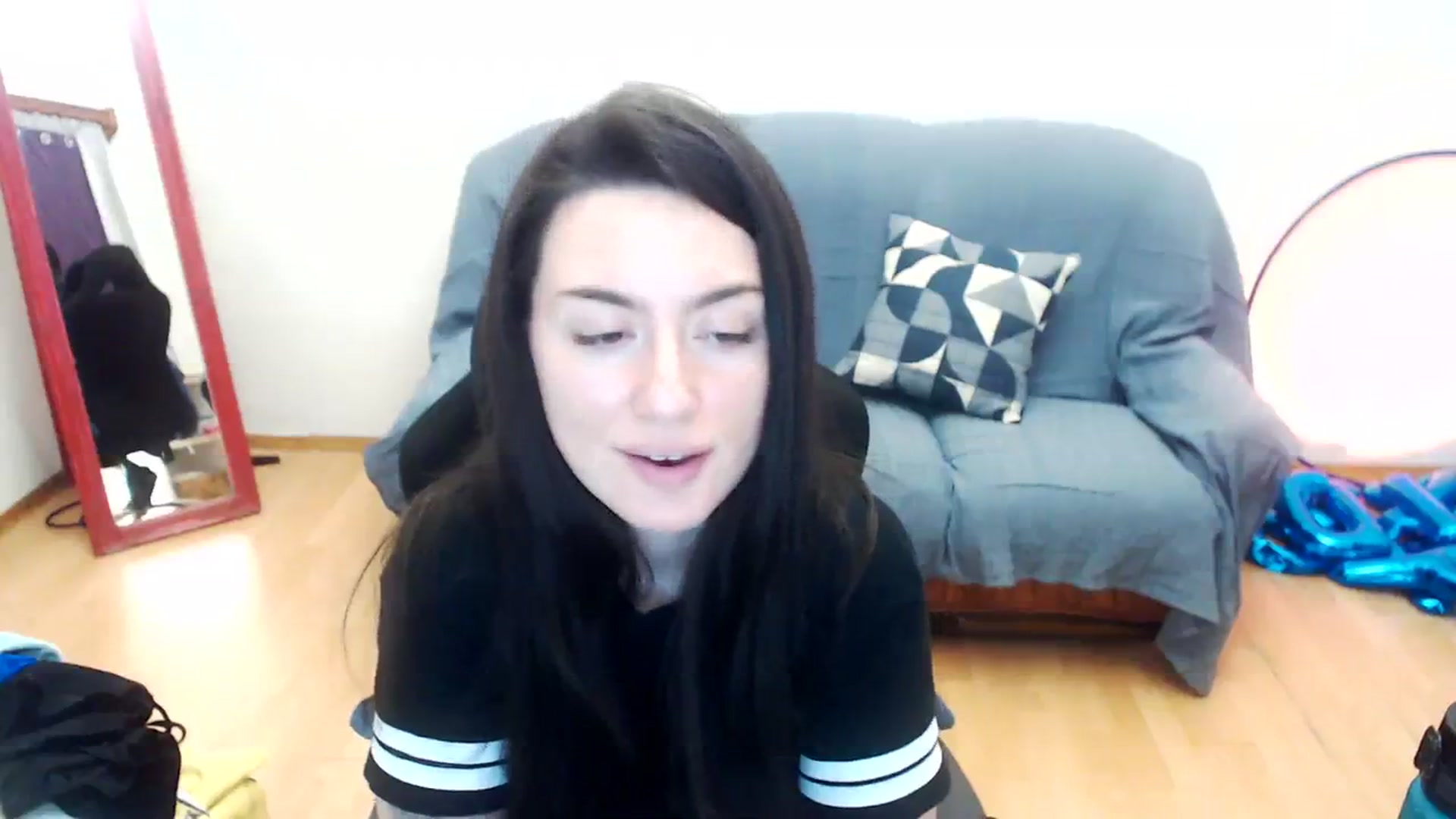 Gallery image thumbnail from Takemecloser's myfreecams stream on, 08/10/2023, 11:13 image 13 of 20