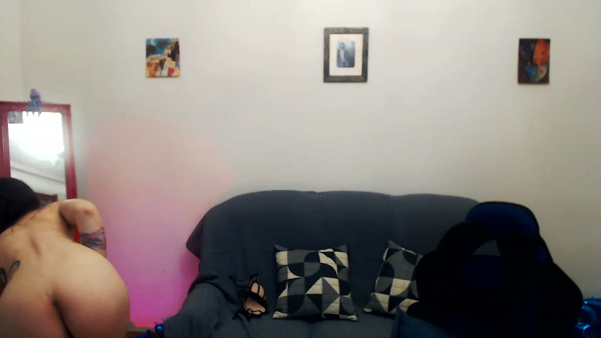 Gallery image thumbnail from Takemecloser's myfreecams stream on, 08/19/2023, 20:44 image 15 of 20