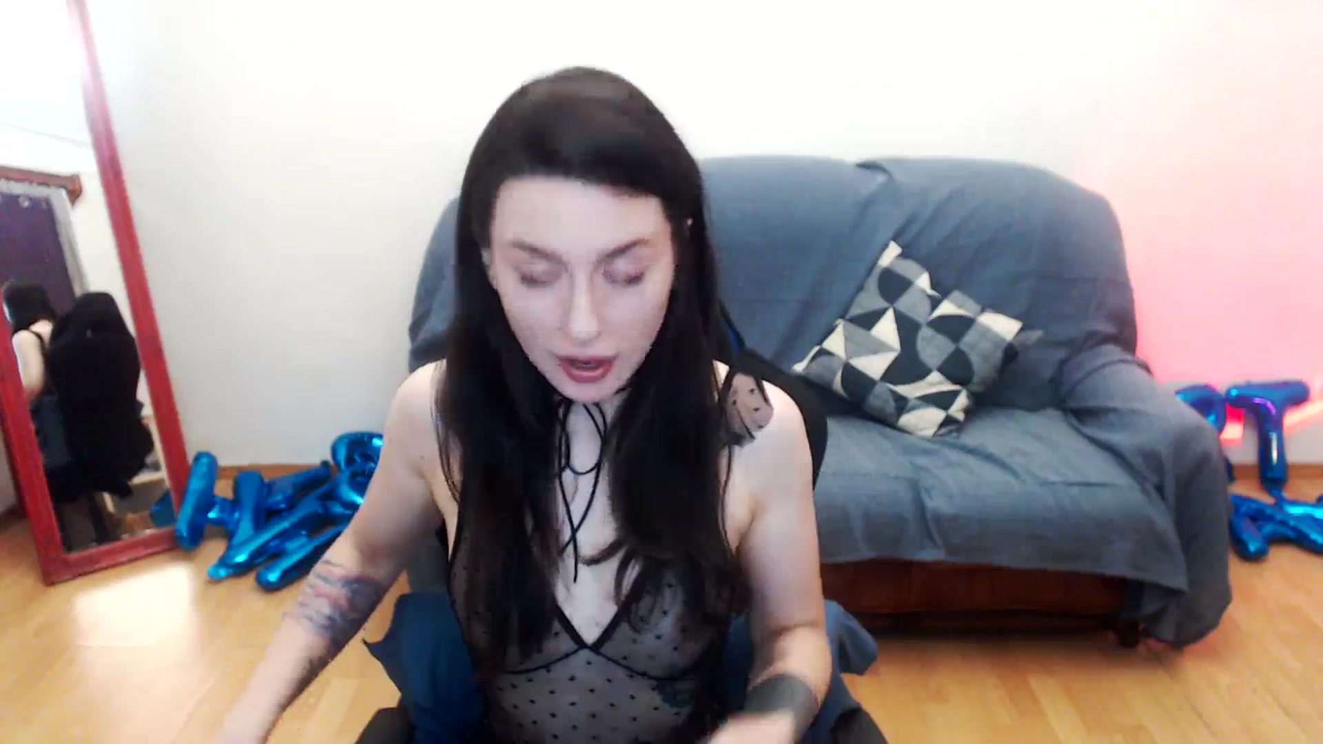Gallery image thumbnail from Takemecloser's myfreecams stream on, 08/22/2023, 03:22 image 6 of 20