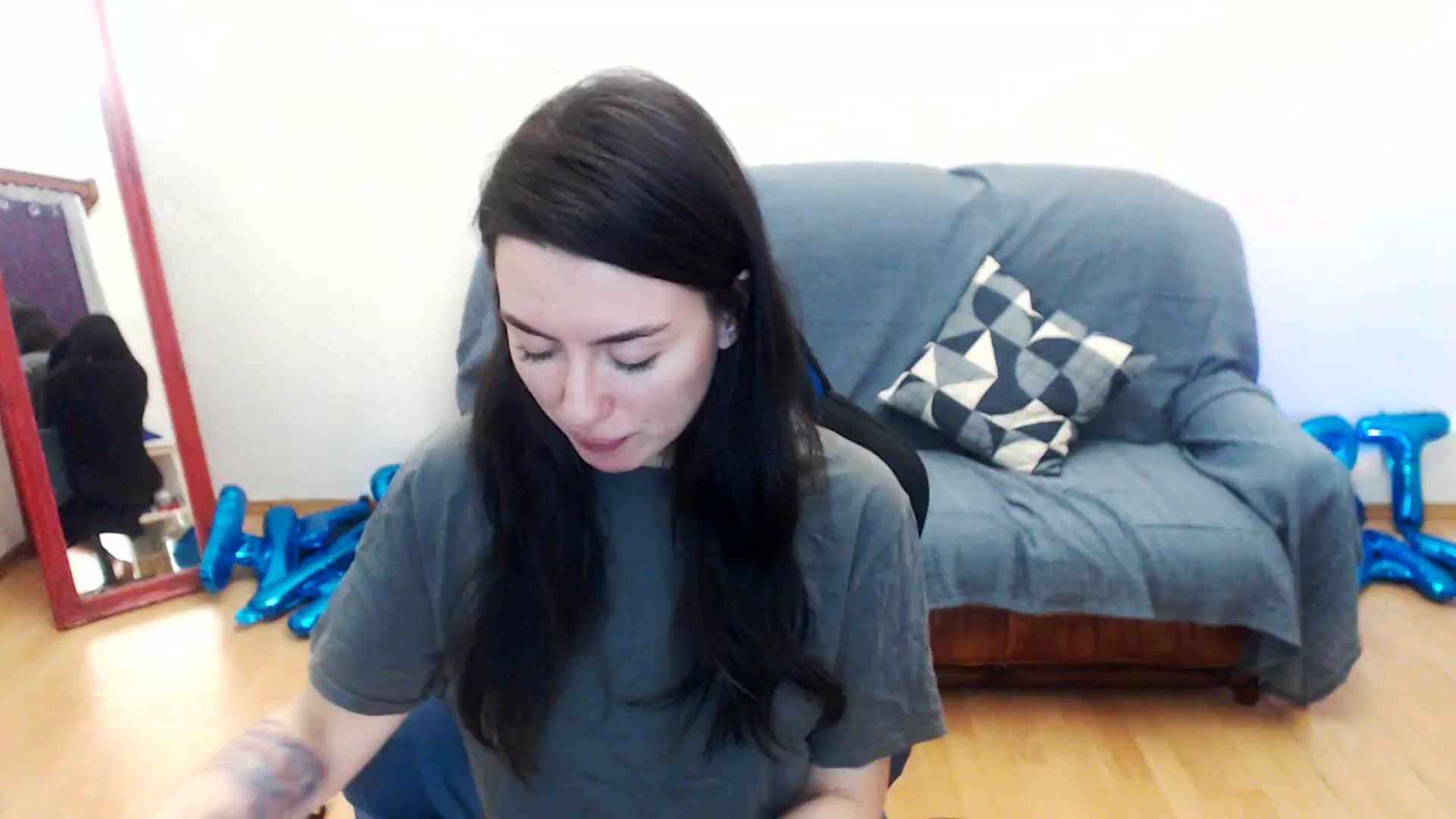 Gallery image thumbnail from Takemecloser's myfreecams stream on, 08/22/2023, 08:16 image 19 of 20