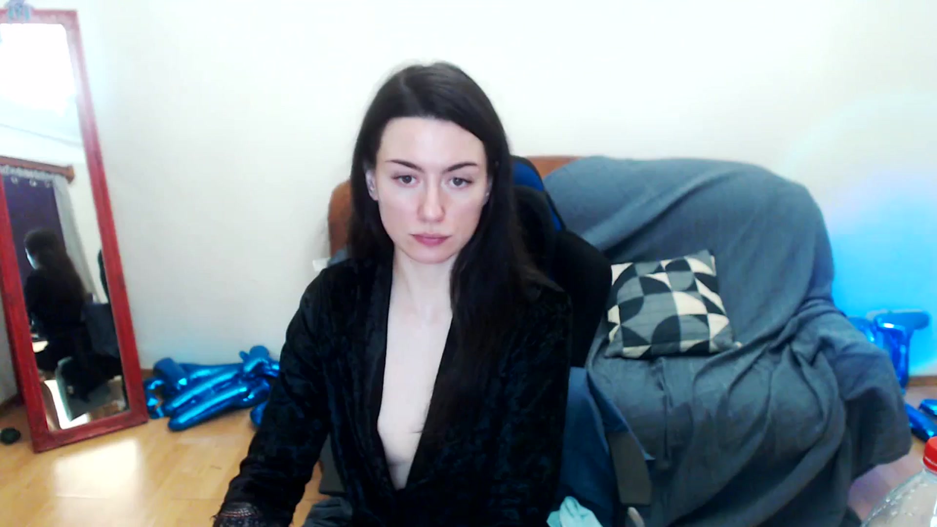 Gallery image thumbnail from Takemecloser's myfreecams stream on, 08/24/2023, 12:08 image 20 of 20