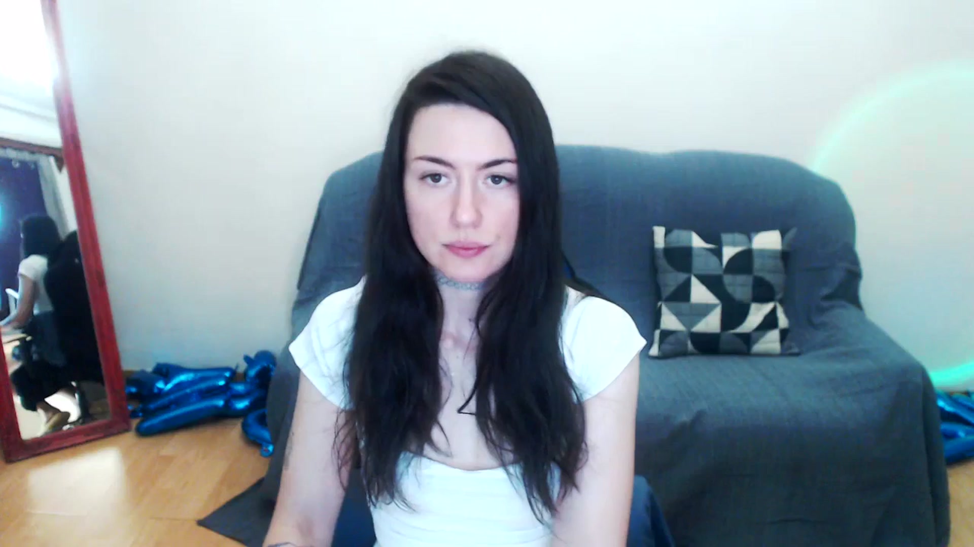 Gallery image thumbnail from Takemecloser's myfreecams stream on, 08/28/2023, 03:27 image 14 of 20