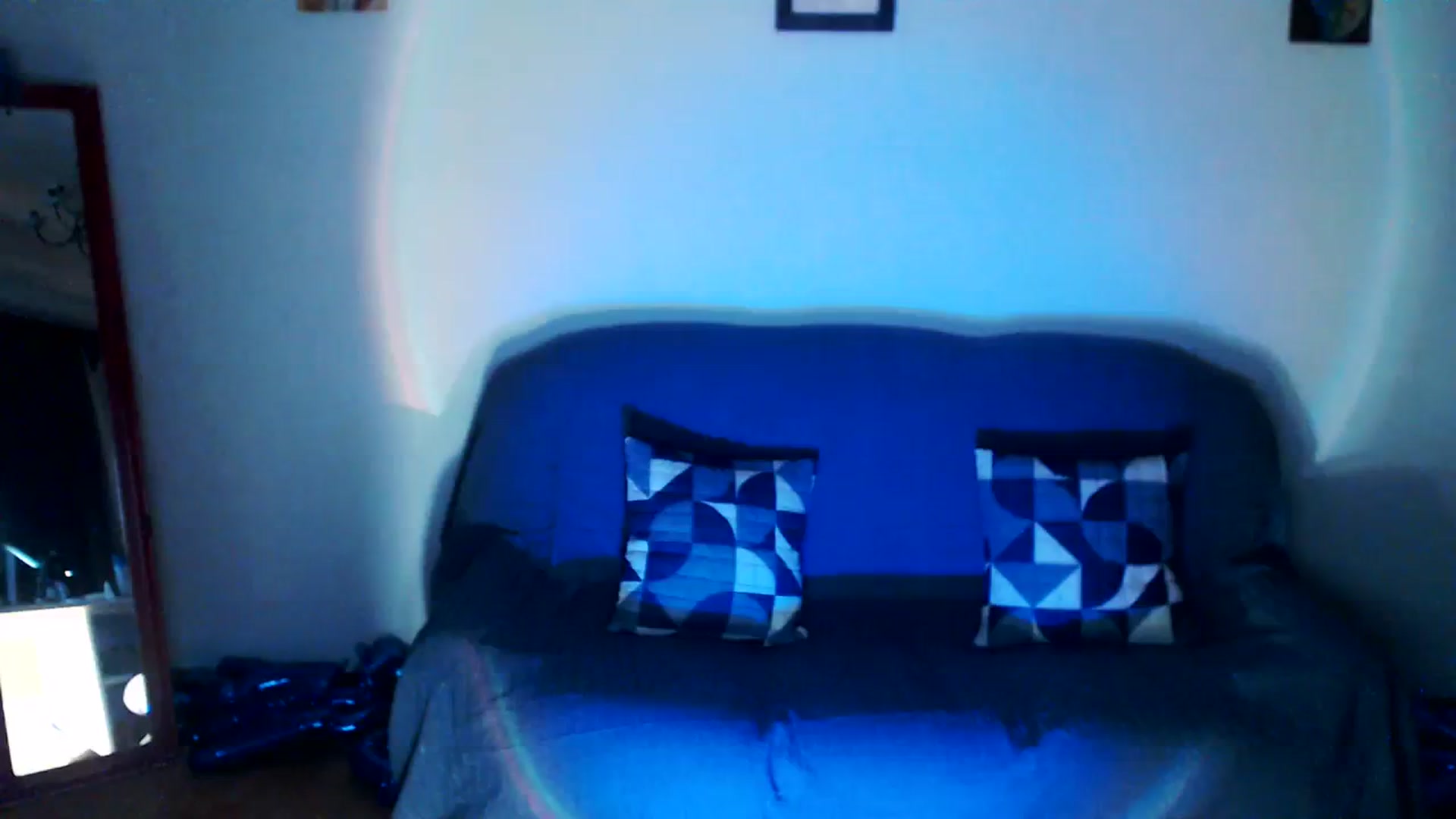 Gallery image thumbnail from Takemecloser's myfreecams stream on, 08/28/2023, 03:27 image 16 of 20