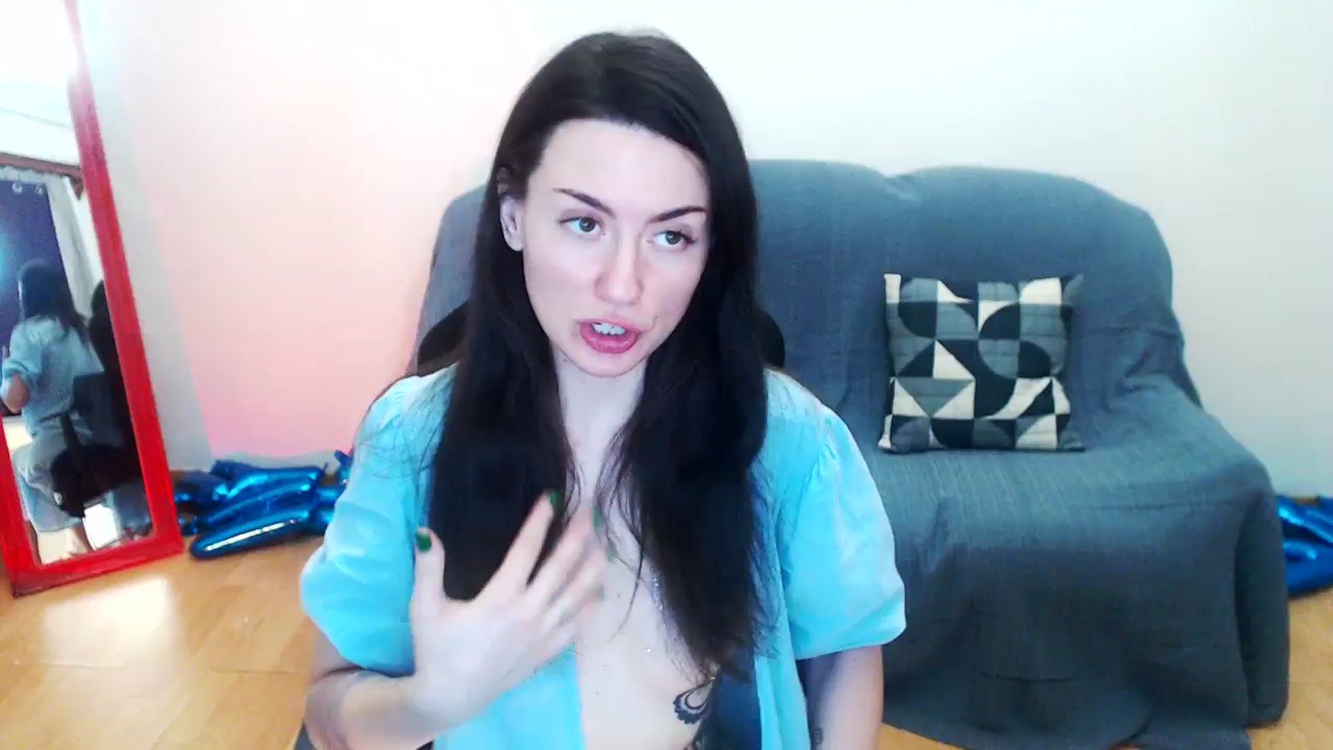 Gallery image thumbnail from Takemecloser's myfreecams stream on, 08/28/2023, 13:50 image 14 of 20