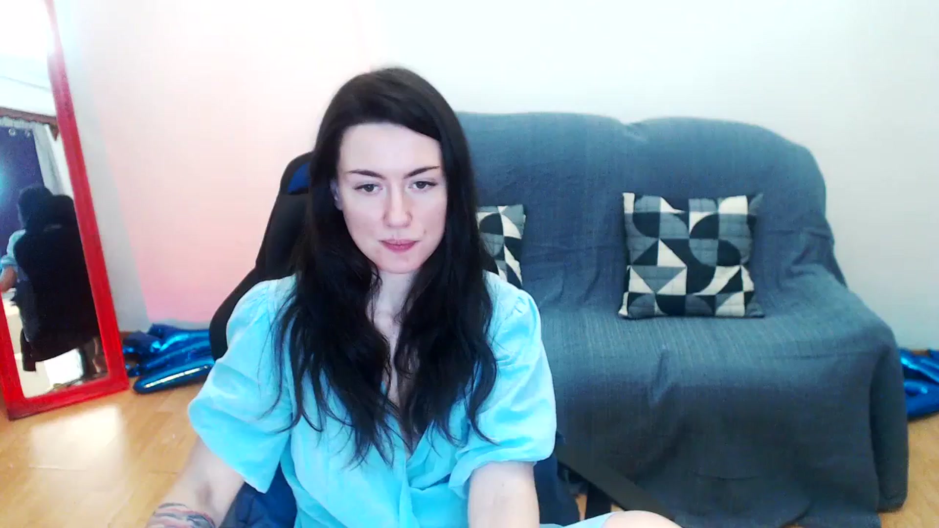 Gallery image thumbnail from Takemecloser's myfreecams stream on, 08/28/2023, 13:50 image 9 of 20