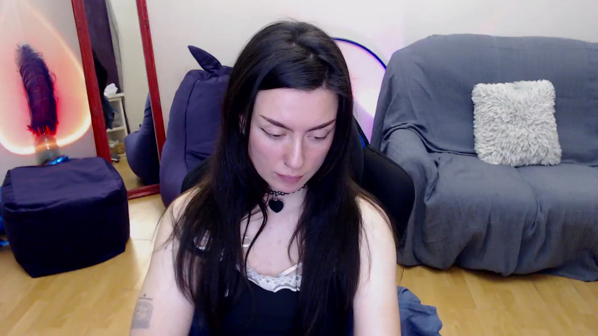 Gallery image thumbnail from Takemecloser's myfreecams stream on, 11/28/2023, 10:02 image 14 of 20