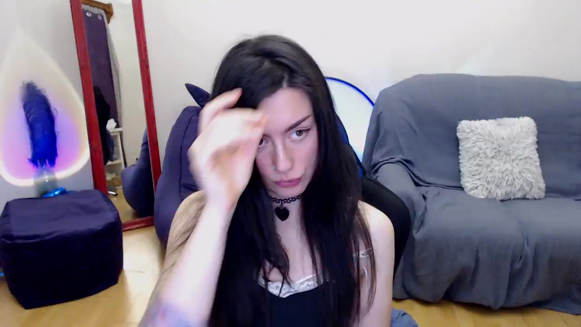 Gallery image thumbnail from Takemecloser's myfreecams stream on, 11/28/2023, 10:02 image 20 of 20