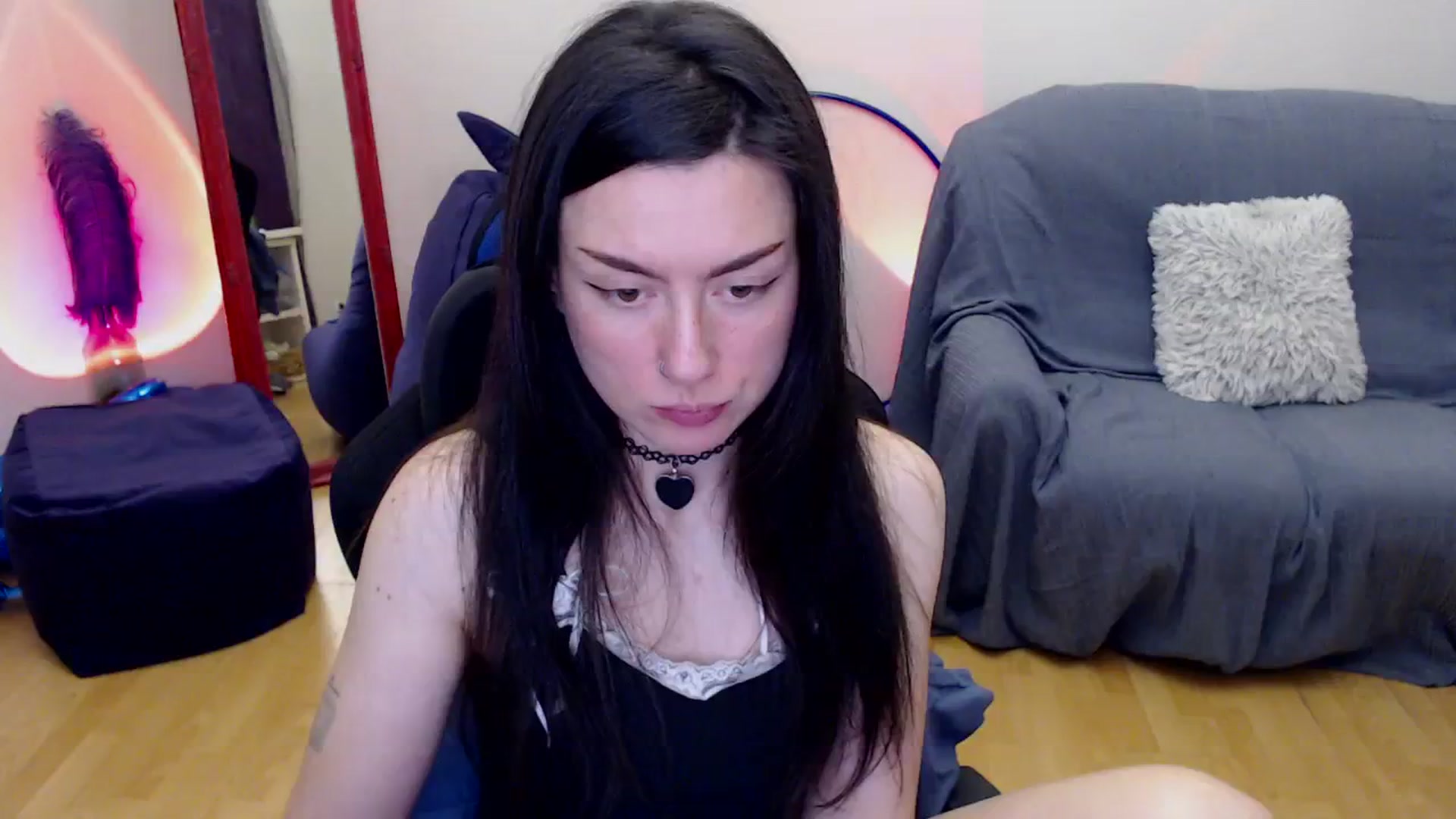 Gallery image thumbnail from Takemecloser's myfreecams stream on, 11/28/2023, 10:02 image 1 of 20