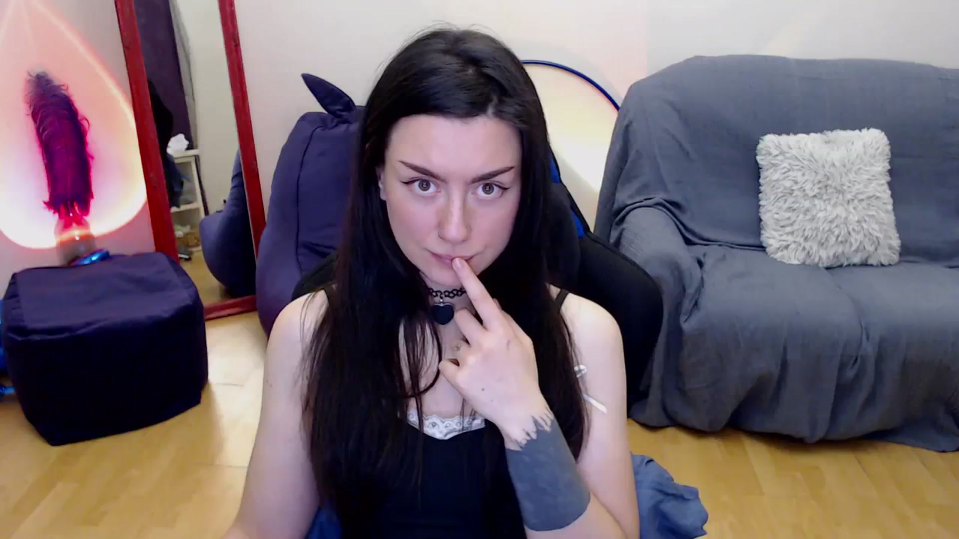 Gallery image thumbnail from Takemecloser's myfreecams stream on, 11/28/2023, 10:02 image 13 of 20