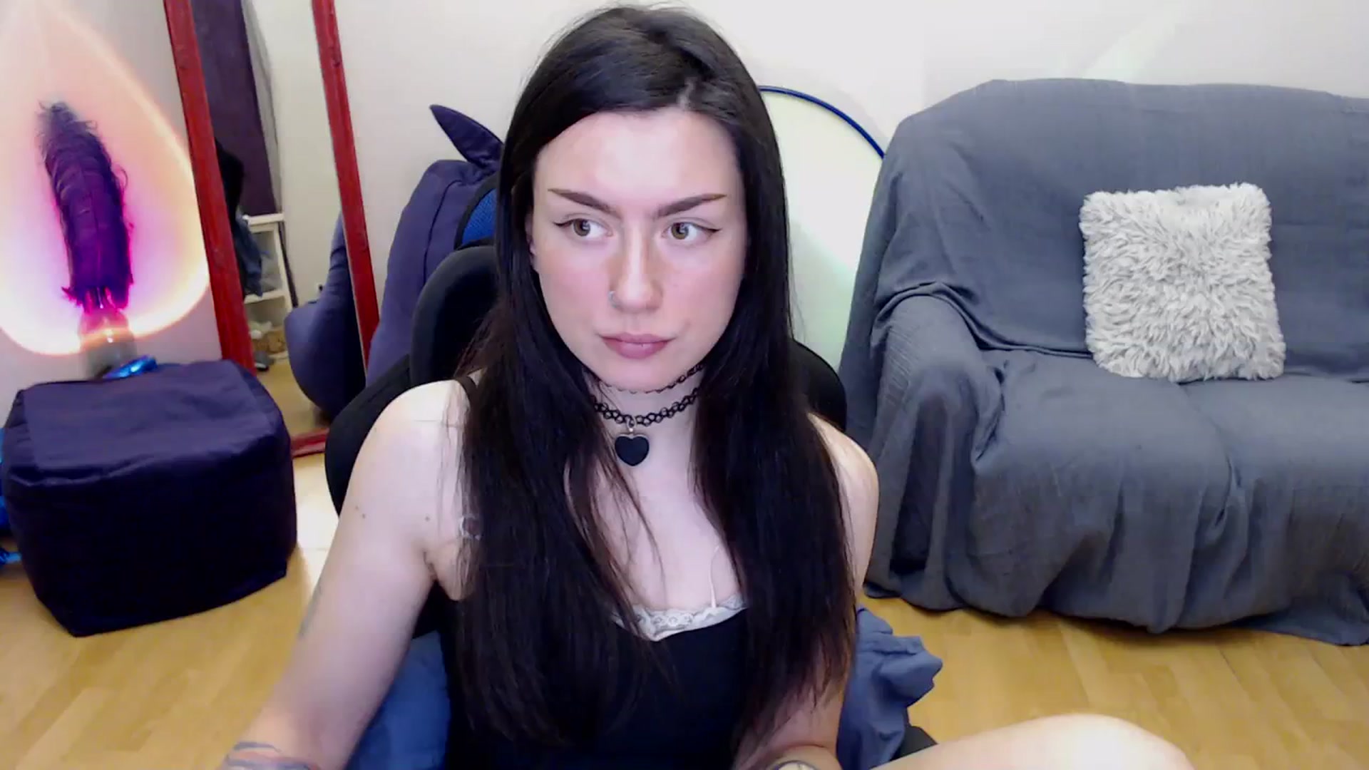 Gallery image thumbnail from Takemecloser's myfreecams stream on, 11/28/2023, 10:02 image 4 of 20