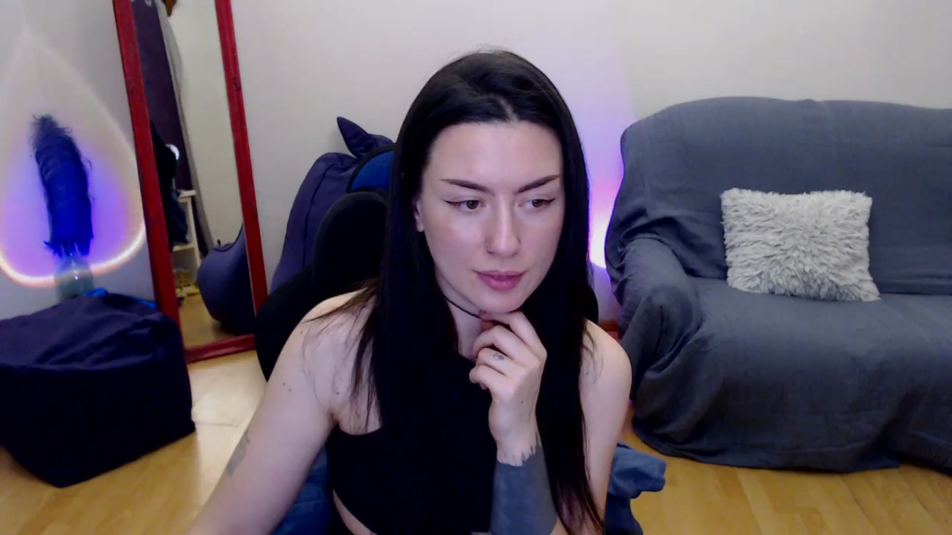 Gallery image thumbnail from Takemecloser's myfreecams stream on, 11/30/2023, 09:44 image 17 of 20